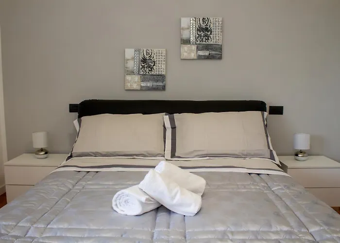 לינה וארוחת בוקר Xenia