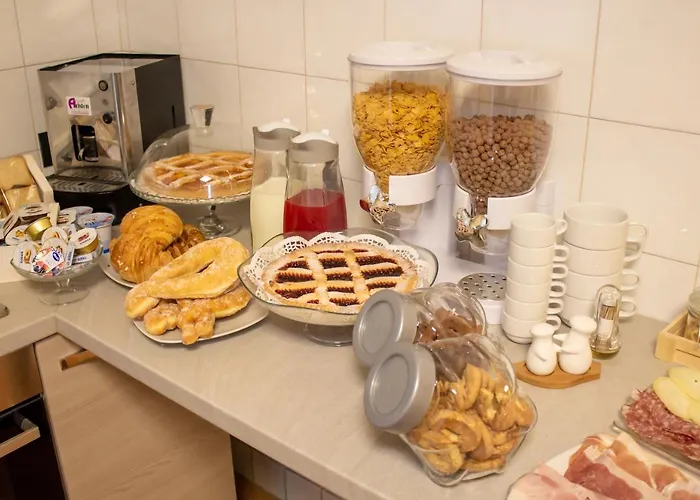 לינה וארוחת בוקר Xenia