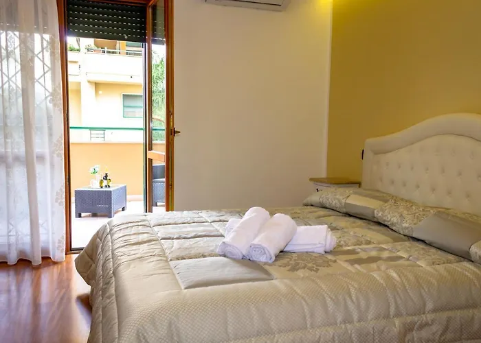 לינה וארוחת בוקר Xenia